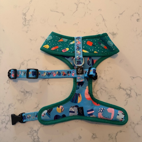 Lucy & Co. Ice Cream Dream Reversible Harness - New - Picture 2 of 2